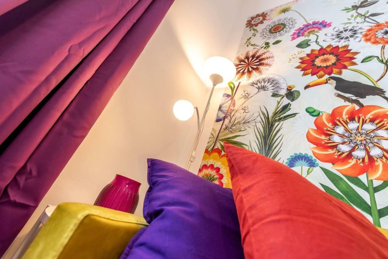K5 - The Happy Home In The Nightlife Zone บูดาเปสต์ ภายนอก รูปภาพ